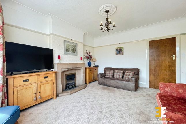 20, The Oval, Llandudno photo 3