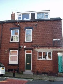 Thumbnail Property to rent in Autumn Place, Hyde Park, Leeds