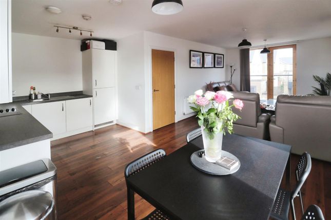 Flat for sale in Crossbill Way, Newhall, Harlow