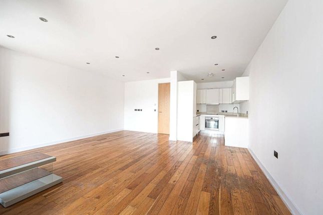 Thumbnail Flat to rent in Finchley Road, London