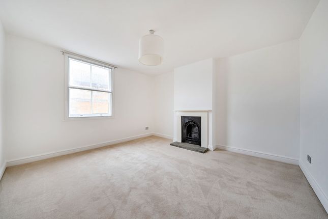 Flat 2, Manchester Court, Moreton-In-Marsh, Moreton-In-Marsh photo 4