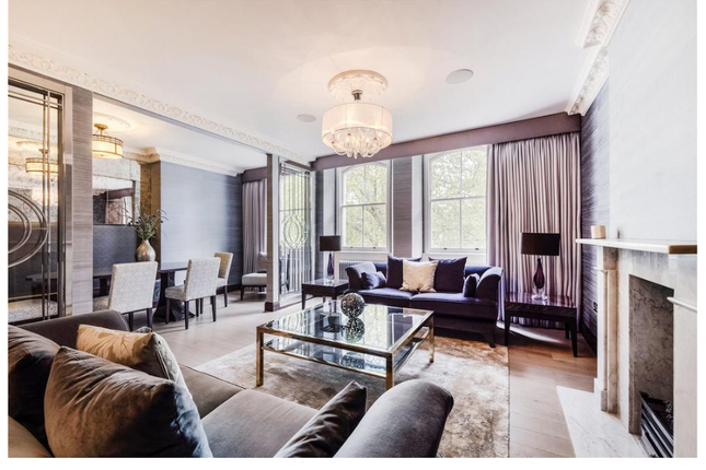 1-bed flat on Rutland Gate, London, £19,500/mo
