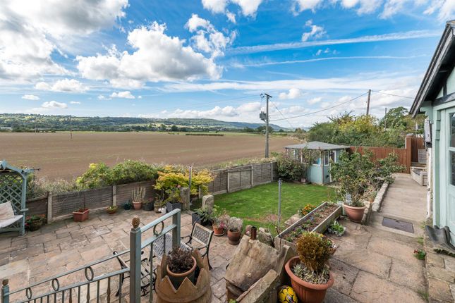 Riffa Villas, Harrogate Road, Leathley photo 3