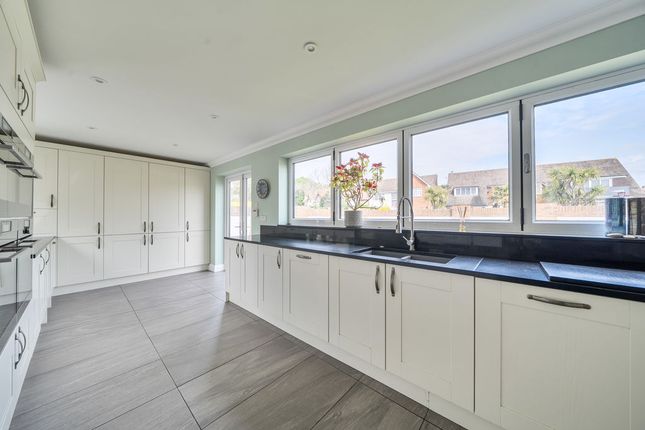 118, Jellicoe Avenue, Gosport photo 4