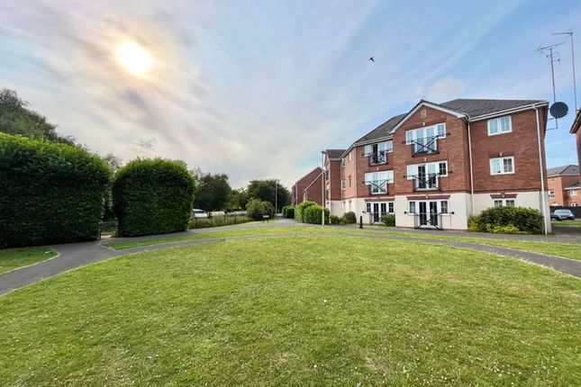 Flat for sale in Purlin Wharf, Netherton, Dudley.