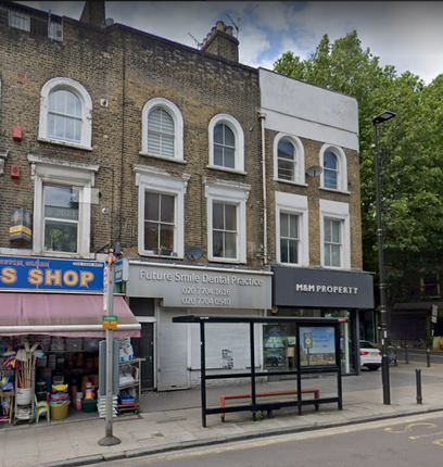 Thumbnail Retail premises to let in Newingtonm Green, London