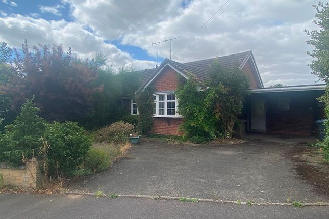 Thumbnail Detached bungalow for sale in Winchcombe Road, Alcester