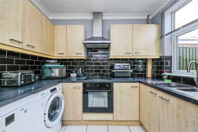 46, Nottingham photo 3