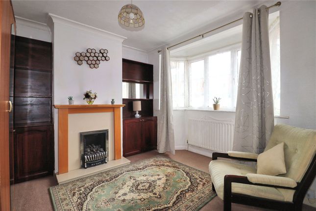 160, Walton Road, Surrey photo 2