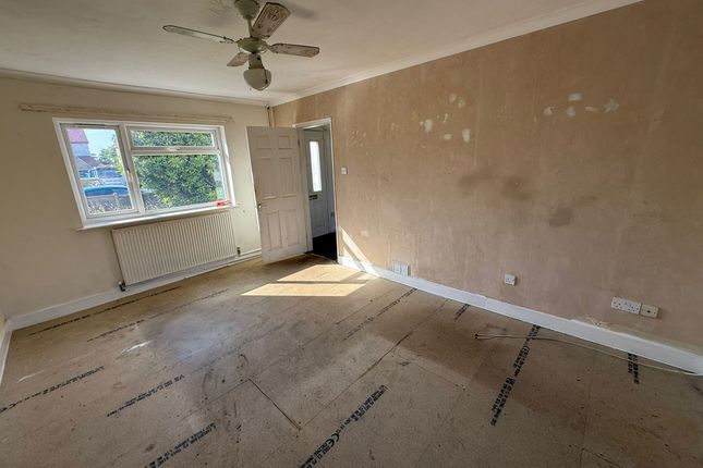 5 Cannock Road
Shareshill, 5 Cannock Road
Shareshill, Wolverhampton photo 2