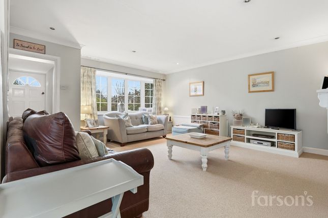 37 The Furlongs, Ingatestone photo 2
