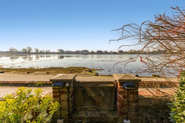 Tyma House, Shore Road, Chichester photo 3