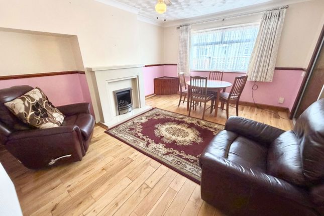 22, Jasmine Road, Dudley photo 5