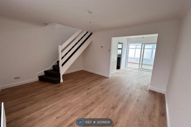 Blagdon Drive South Newsham, Blyth photo 3