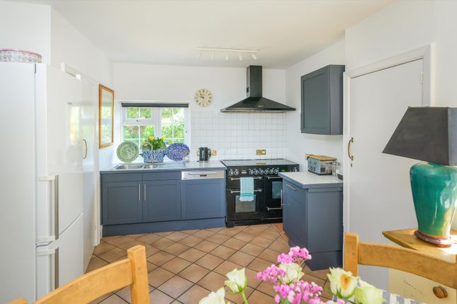 9, The Mead, Cirencester photo 4