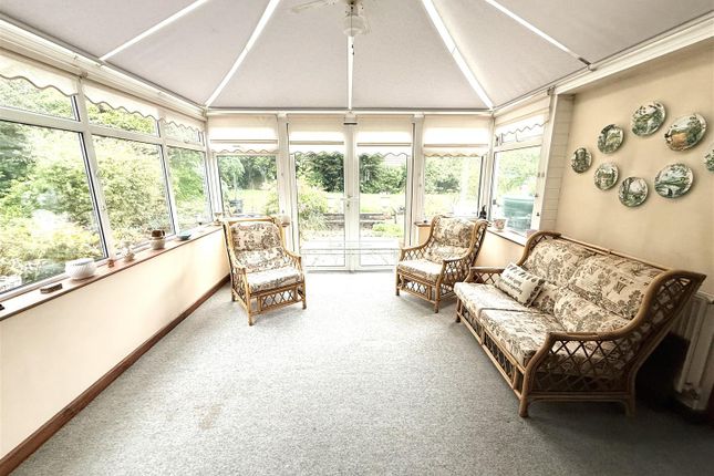Glenfield, 10, Larkhill, Alfreton photo 3