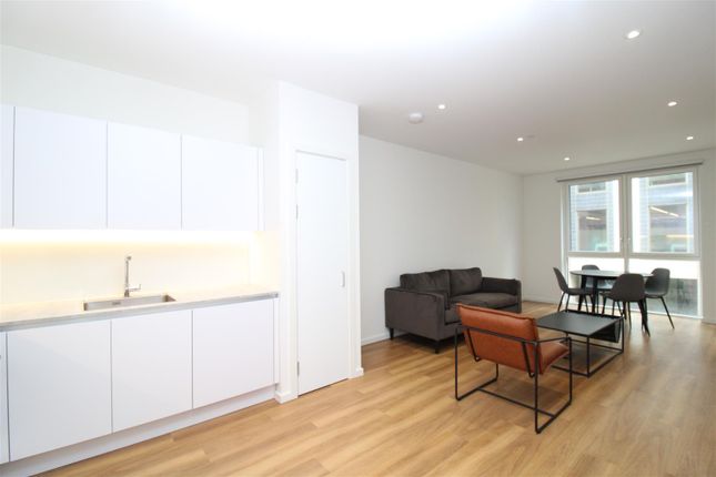 Flat to rent in Mighell Street, Brighton