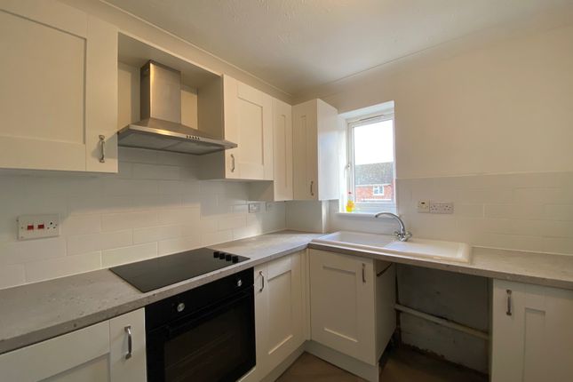 Flat 3, Aylesbury photo 3