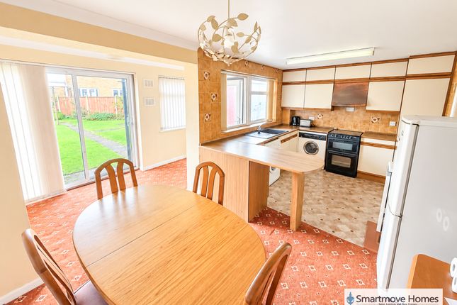 6, Rosier Crescent, Alfreton photo 2