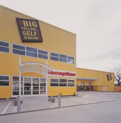 Warehouse to let in Big Yellow Self Storage Byfleet, Byfleet, Surrey