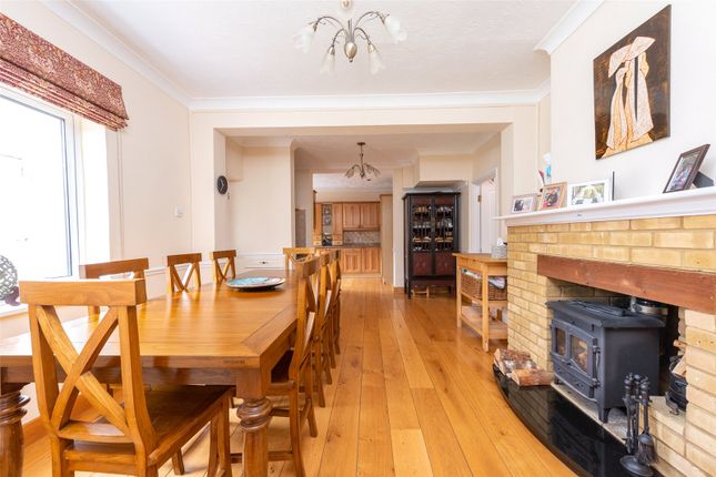 6, Frimley Grove Gardens, Camberley photo 3