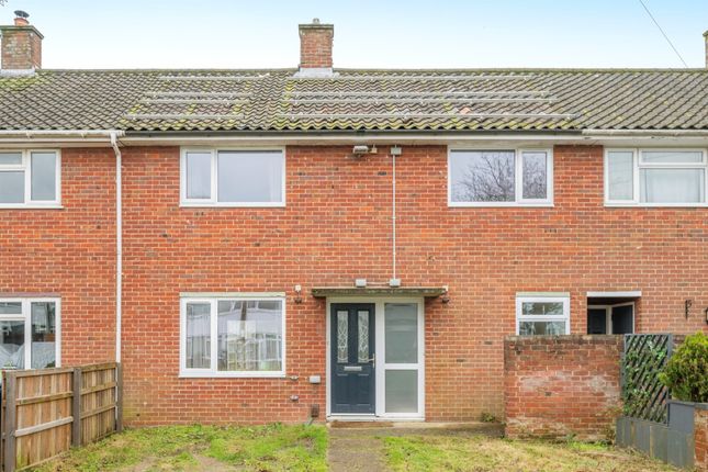 Terraced house for sale in Chipperfield Road, Norwich