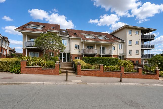 Flat 23, The Cedars, Hazelmere photo 2