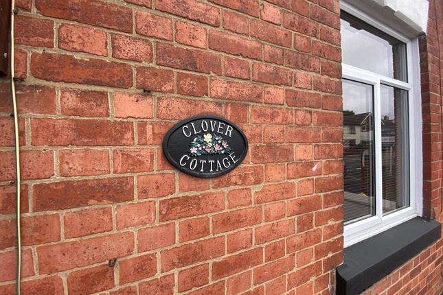 98, Melbourne Road, Ibstock photo 2