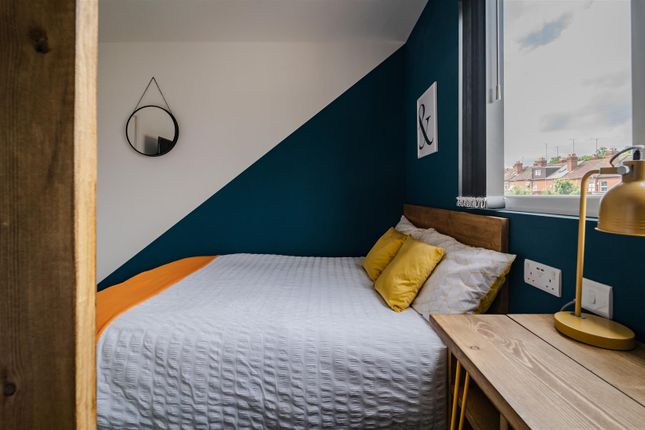 Room 2, 47, Winchester Street, Coventry photo 5