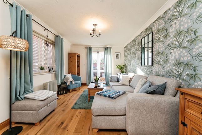 28, Kiln Close, Ely photo 2