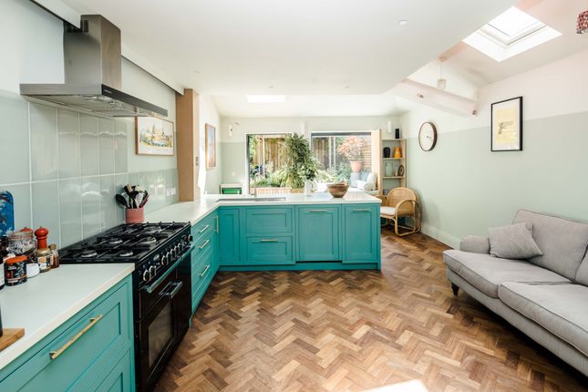 89, Astbury Road, London photo 4