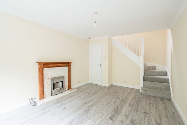 90, Gloucester Road, West Yorkshire photo 3