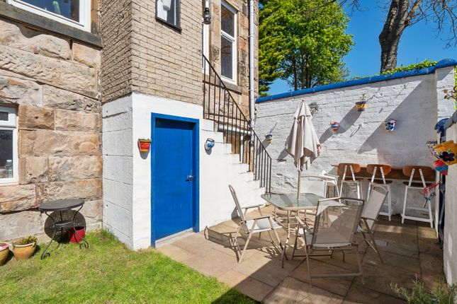 14 Dungoyne Street, Glasgow photo 4