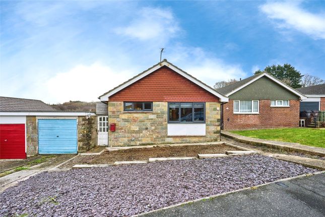 2-bed house on 38, Mayfield Drive, Isle of Wight, £260,000