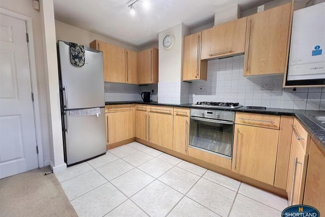 Flat for sale in 118A Holyhead Road, Lower Coundon, Coventry