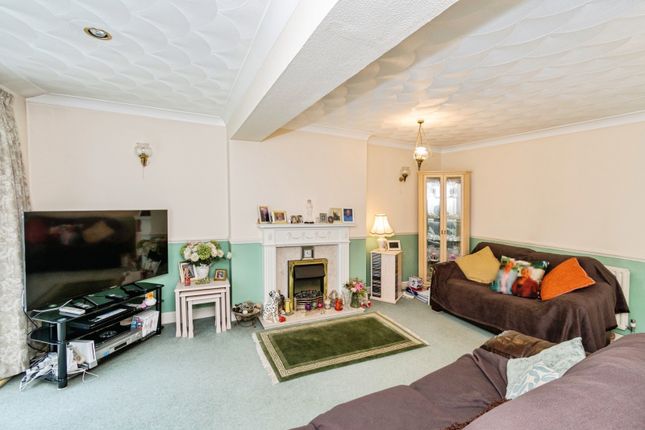 8, Puffin Close, Hampshire photo 3