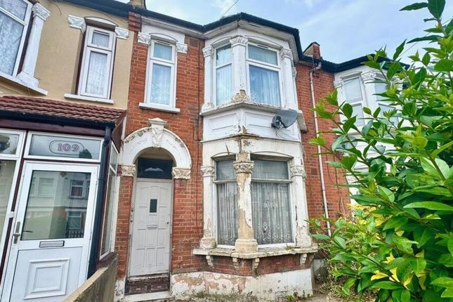 3-bed flat on 107a, Sheringham Avenue, London, £230,000