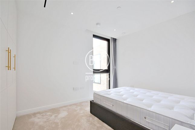 Flat to rent in Bollinder Place, 250 City Road, London