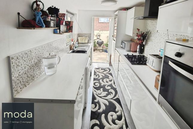 39, Mount Pleasant, Liverpool photo 5
