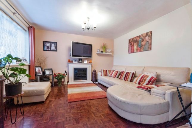 Terraced house for sale in Hardy Close, Hitchin, Hertfordshire