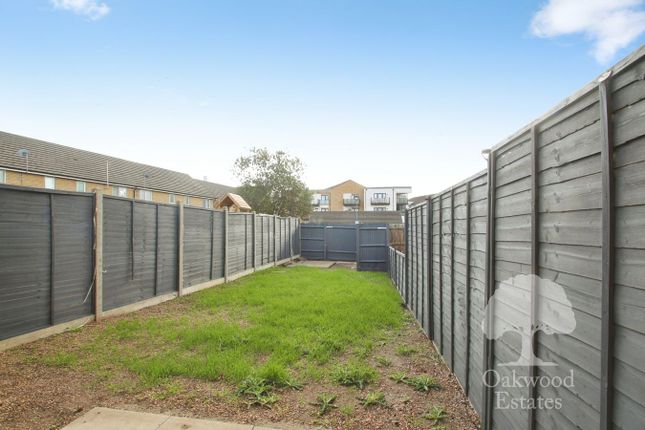 Four Seasons Terrace, West Drayton photo 4
