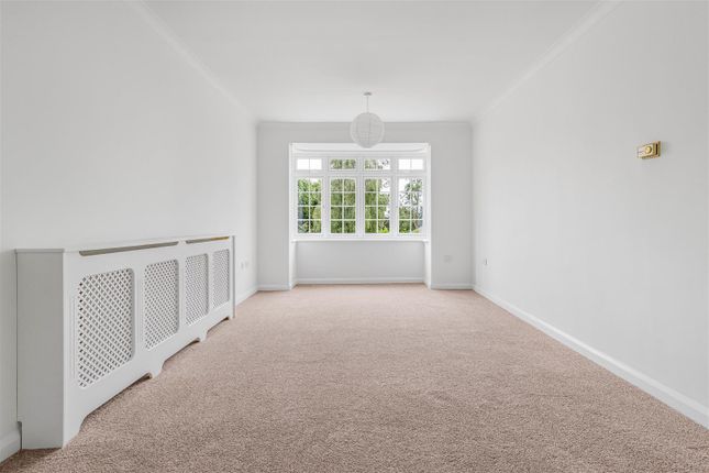 17 Hillside, Heath Road, Newmarket photo 3
