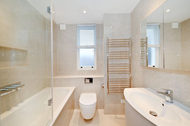 Flat for sale in Woodsford, Melbury Road, Holland Park, London