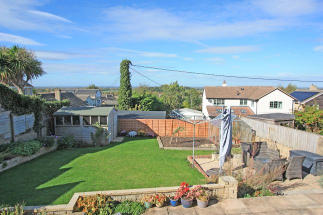 38, Brookfield, Highworth, Swindon photo 4