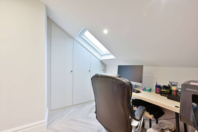 End terrace house to rent in Worple Road, Raynes Park, London
