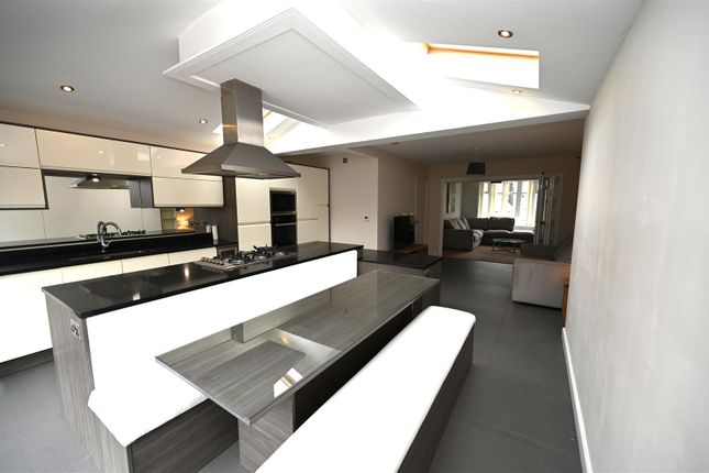 46, Stanley Avenue, Birmingham photo 3
