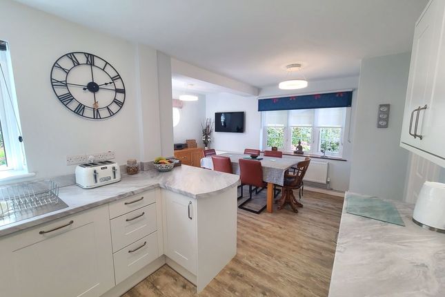 11, Tanglewood, Southampton photo 4