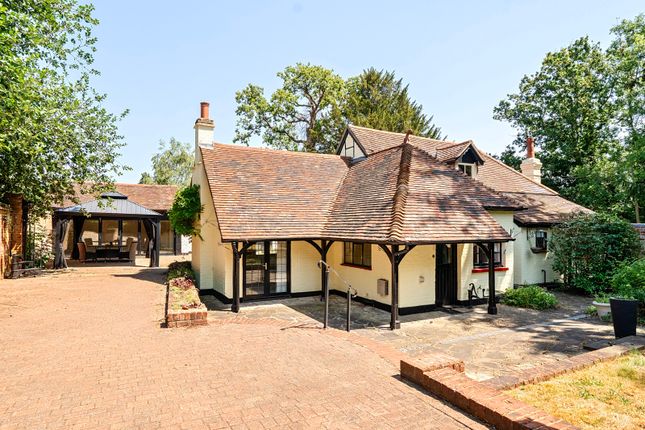 4-bed house on Palmyra Cottage,, Longcross Road, Longcross, £1,100,000