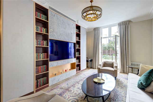 14, Thurloe Place, London photo 3