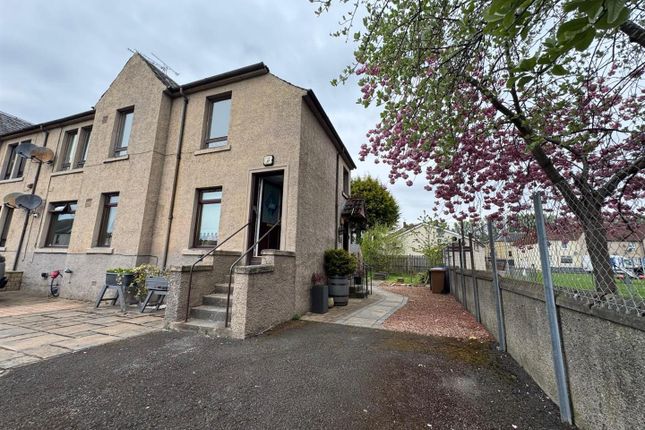Thumbnail Flat to rent in Gartmorn Road, Sauchie